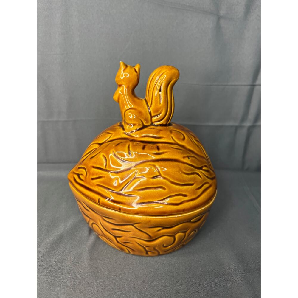 Squirrel on Nut Candy Dish Ceramic 6x7" - Picture 3 of 8